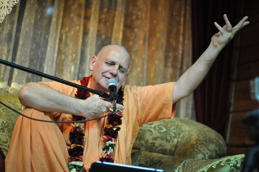 dhirasanta-das-goswami-2016-2