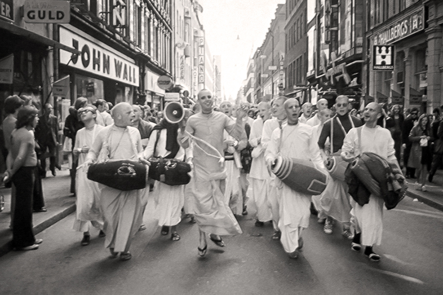 dhirasanta-d-goswami-sweden-harinam
